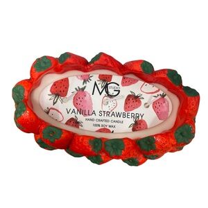 M.STUDIO Vanilla Strawberry Decorative Candle - Red & Green